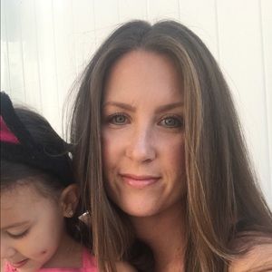 Meet your Posher, Angele